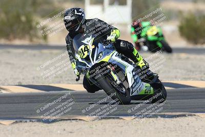 media/Nov-02-2025-CVMA (Sun) [[337aff29ab]]/Race 11-Amateur Supersport Open/